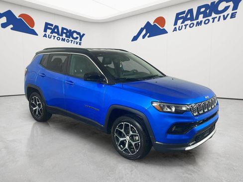 Used 2024 Jeep Compass Limited AWD/4WD image 5