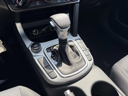 New 2026 Kia Seltos LX image 29