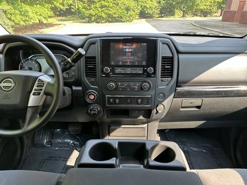 Used 2024 Nissan Titan SV w/ Accessory Utility Package AWD/4WD image 11