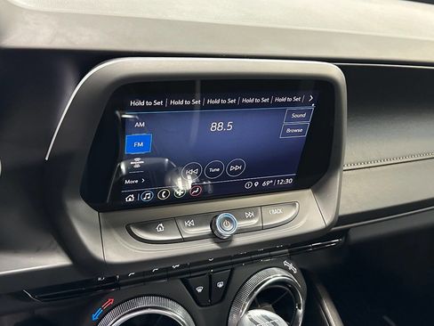Used 2022 Chevrolet Camaro SS RWD image 38