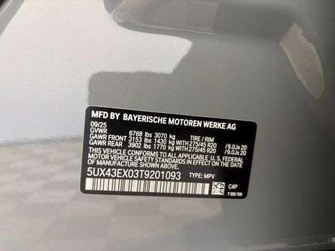 Used 2026 BMW X6 M60i AWD/4WD image 25