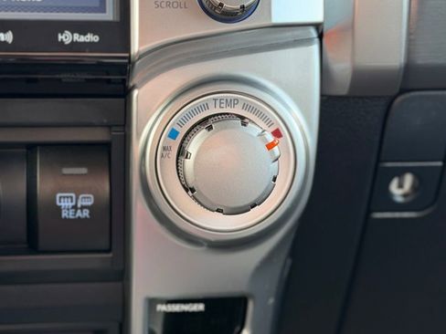 Used 2023 Toyota 4Runner TRD Sport AWD/4WD image 17