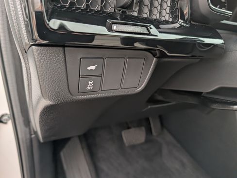 Used 2024 Honda CR-V Sport Touring image 26