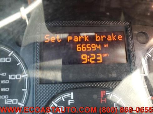 Used 2015 RAM ProMaster 2500 w/ Interior Convenience Group image 7