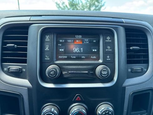 Used 2014 RAM 5500 Tradesman w/ Power & Remote Entry Group image 27