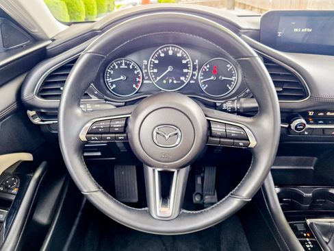 Used 2025 MAZDA MAZDA3 s image 30