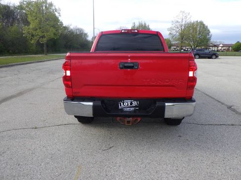 Used 2015 Toyota Tundra SR5 w/ TRD Off Road Package AWD/4WD image 9