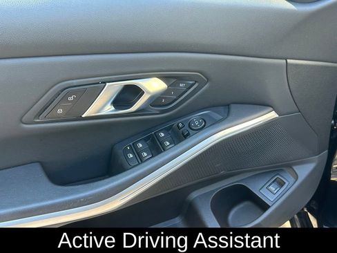 Used 2025 BMW 330i Sedan RWD image 13