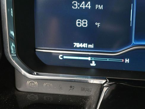 Used 2023 Chevrolet Camaro LT RWD image 35