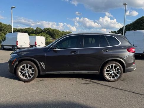Used 2023 BMW X5 xDrive40i w/ Executive Package AWD/4WD image 4