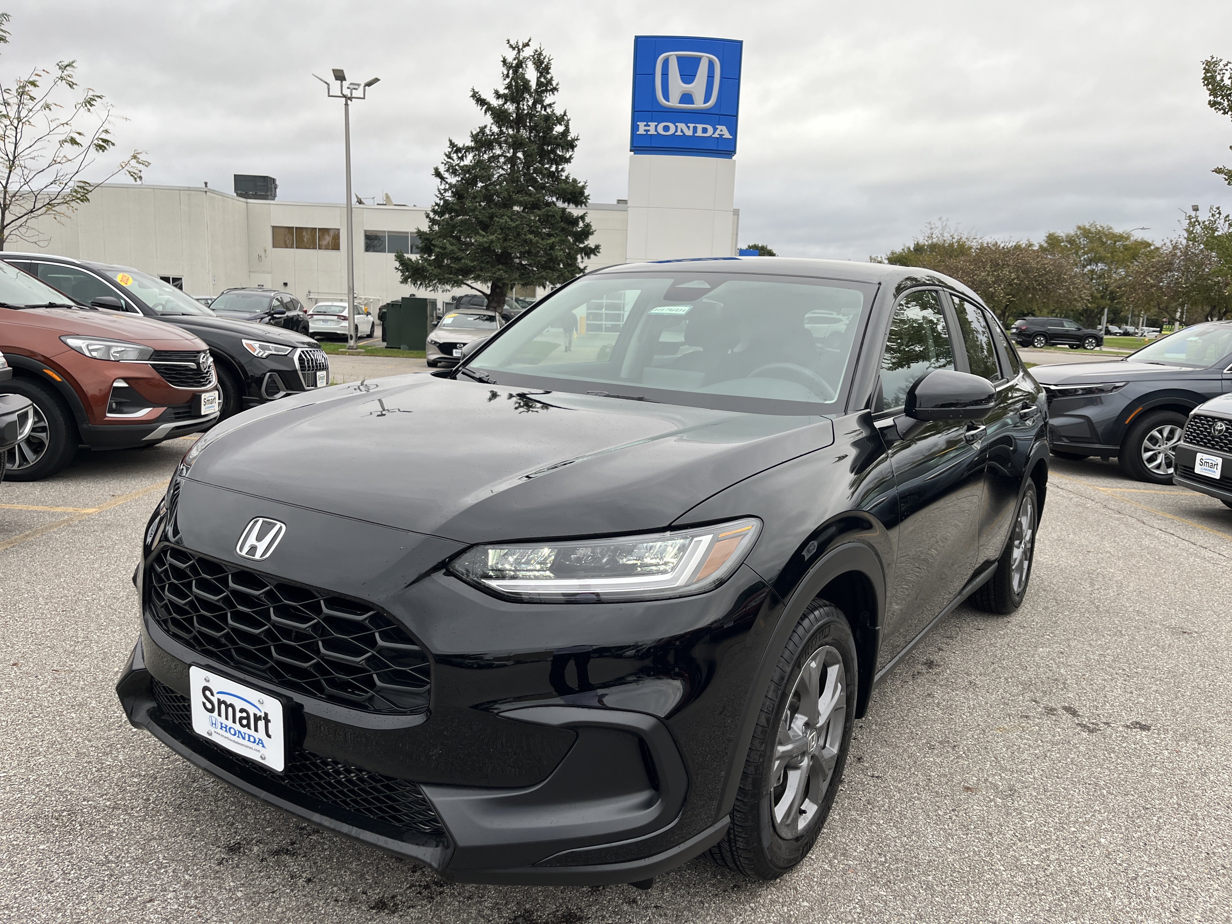 Used 2026 Honda HR-V LX image 1
