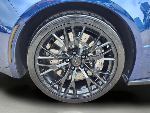 Used 2018 Chevrolet Corvette Grand Sport RWD image 9