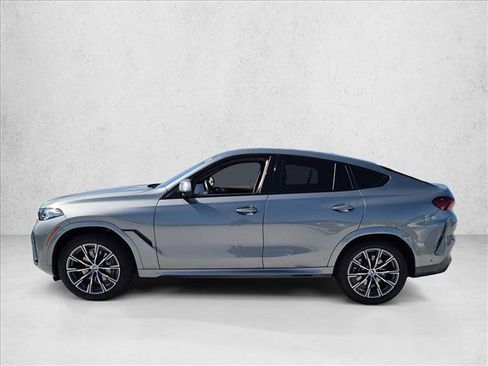 Used 2025 BMW X6 xDrive40i w/ Climate Comfort Package AWD/4WD image 9