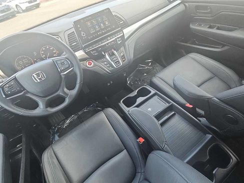Certified 2025 Honda Odyssey EX-L image 23