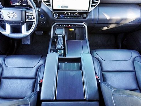 Used 2023 Toyota Tundra Platinum image 21