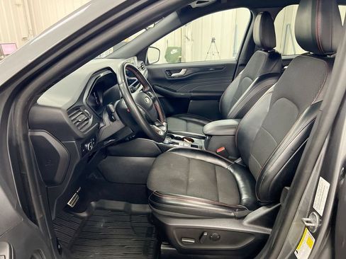 Used 2023 Ford Escape ST-Line Select w/ Tech Pack #1 AWD/4WD image 19