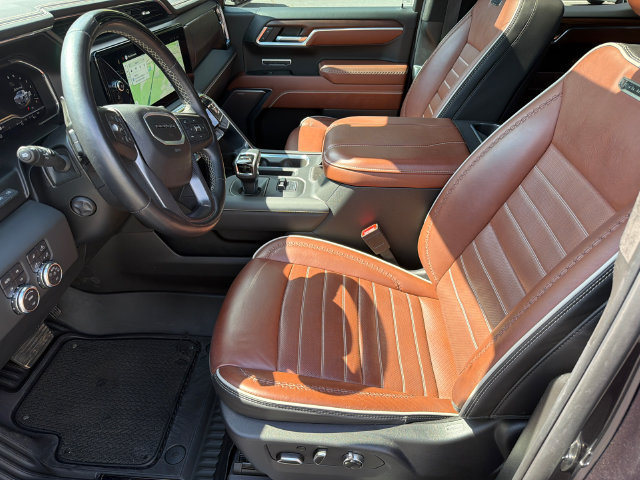 Used 2025 GMC Sierra 1500 Denali Ultimate AWD/4WD image 11