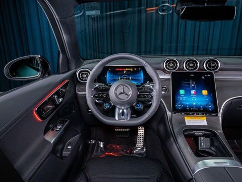 New 2026 Mercedes-Benz GLC 43 AMG 4MATIC image 14