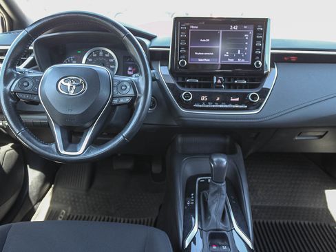 Used 2020 Toyota Corolla SE w/ SE Premium Package image 14
