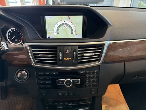 Used 2013 Mercedes-Benz E 350 4MATIC Sedan w/ Premium 1 Pkg image 20
