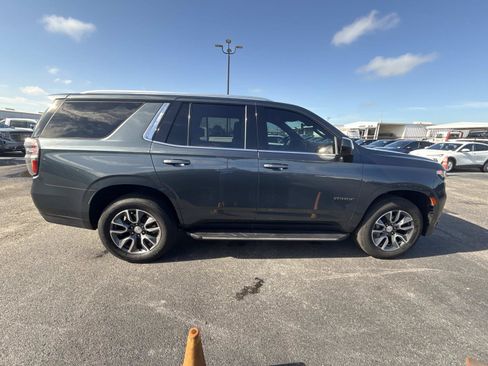 Used 2021 Chevrolet Tahoe LT RWD image 2