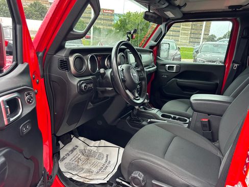 Used 2020 Jeep Wrangler Unlimited Sport AWD/4WD image 22