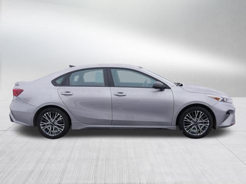 Certified 2024 Kia Forte GT-Line image 8