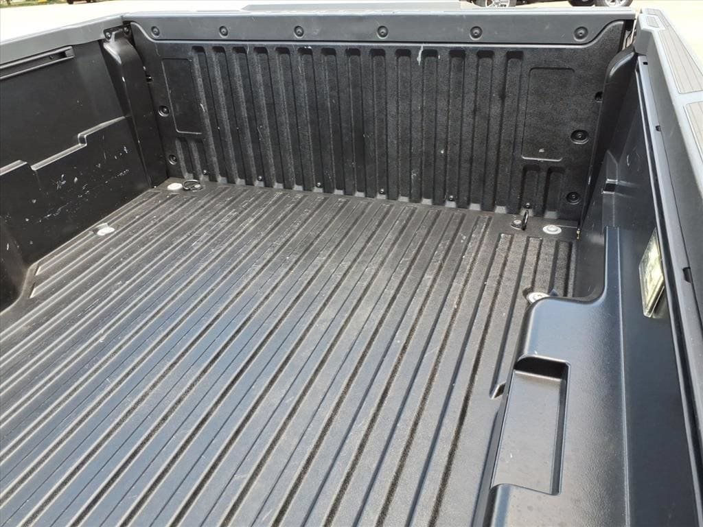 Used 2025 Toyota Tacoma TRD Off-Road AWD/4WD image 13