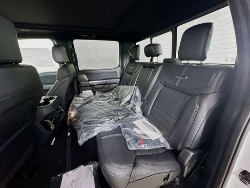 New 2026 Ford F450 Platinum image 26