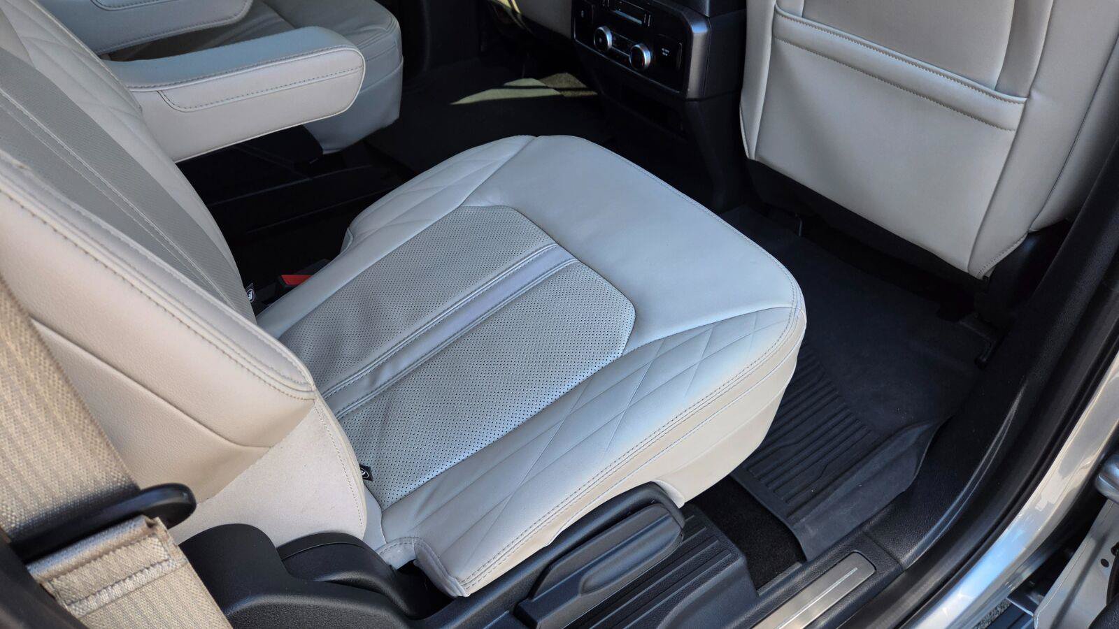 Used 2023 Ford Expedition Max Platinum AWD/4WD image 62