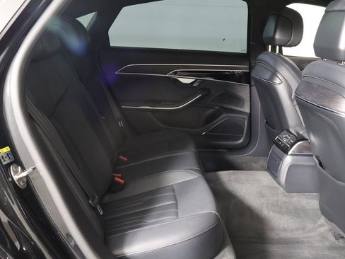 Used 2024 Audi A8 L 3.0T w/ Executive Package image 34