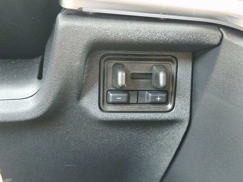 Used 2026 Ford Expedition Platinum AWD/4WD image 31