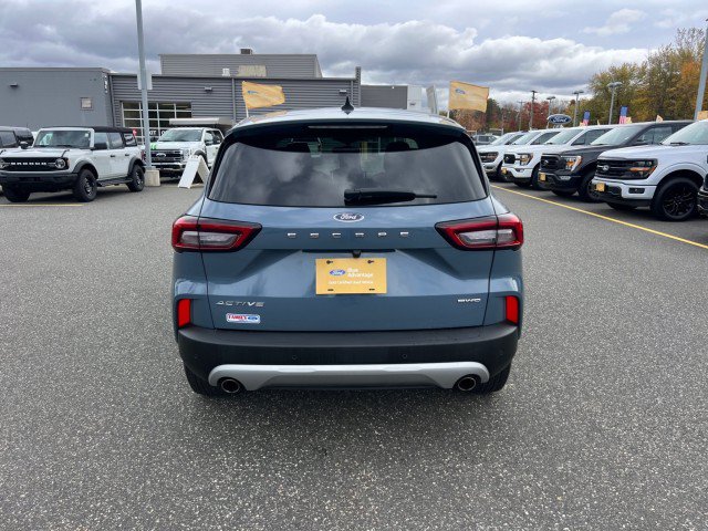 Used 2024 Ford Escape Active w/ Tech Pack #1 AWD/4WD image 4