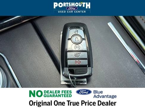 Certified 2024 Ford Expedition Platinum image 17