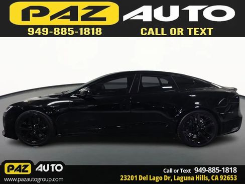 Used 2022 Tesla Model S Plaid image 2