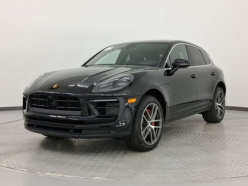 Used 2026 Porsche Macan S AWD/4WD image 1