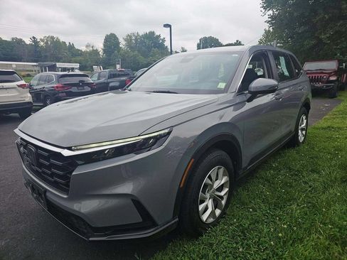 Used 2024 Honda CR-V LX image 1