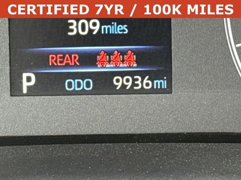 Used 2025 Toyota Corolla LE w/ LE Premium Package FWD image 28