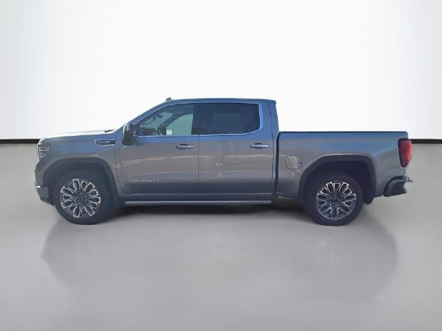 Used 2024 GMC Sierra 1500 Denali w/ Denali Reserve Package AWD/4WD image 4
