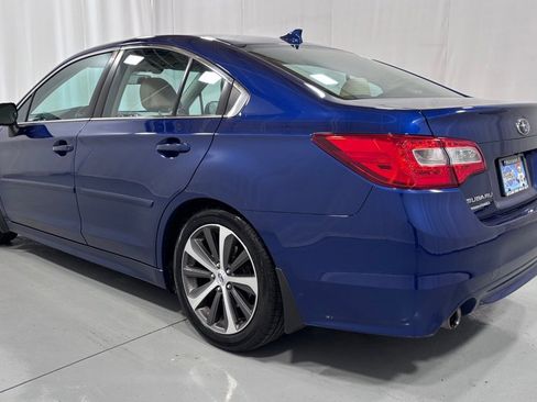 Used 2017 Subaru Legacy 2.5i Limited AWD/4WD image 7