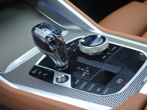 Used 2023 BMW X6 xDrive40i w/ M Sport Package image 67