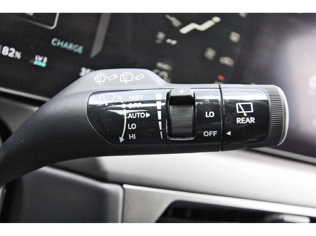Used 2024 Kia EV9 Light Long Range RWD image 18