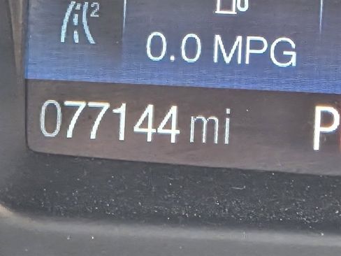 Used 2019 Ford Escape SE FWD image 12
