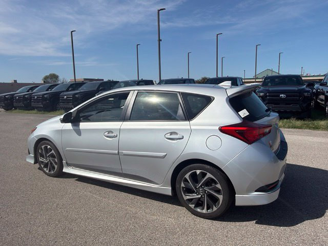 Used 2017 Toyota Corolla iM w/ All-Weather Mat Package FWD image 15