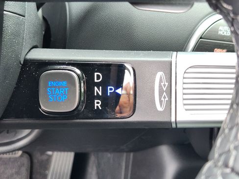Certified 2026 Hyundai Palisade Limited AWD/4WD image 13