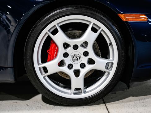 Used 2006 Porsche 911 Carrera S RWD image 49