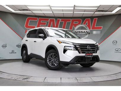 Used 2025 Nissan Rogue S