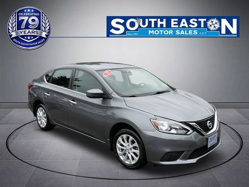 Used 2019 Nissan Sentra SV FWD image 2