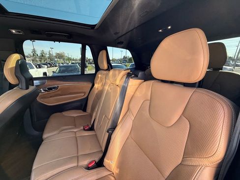 Used 2018 Volvo XC90 T6 Inscription w/ Convenience Package image 25