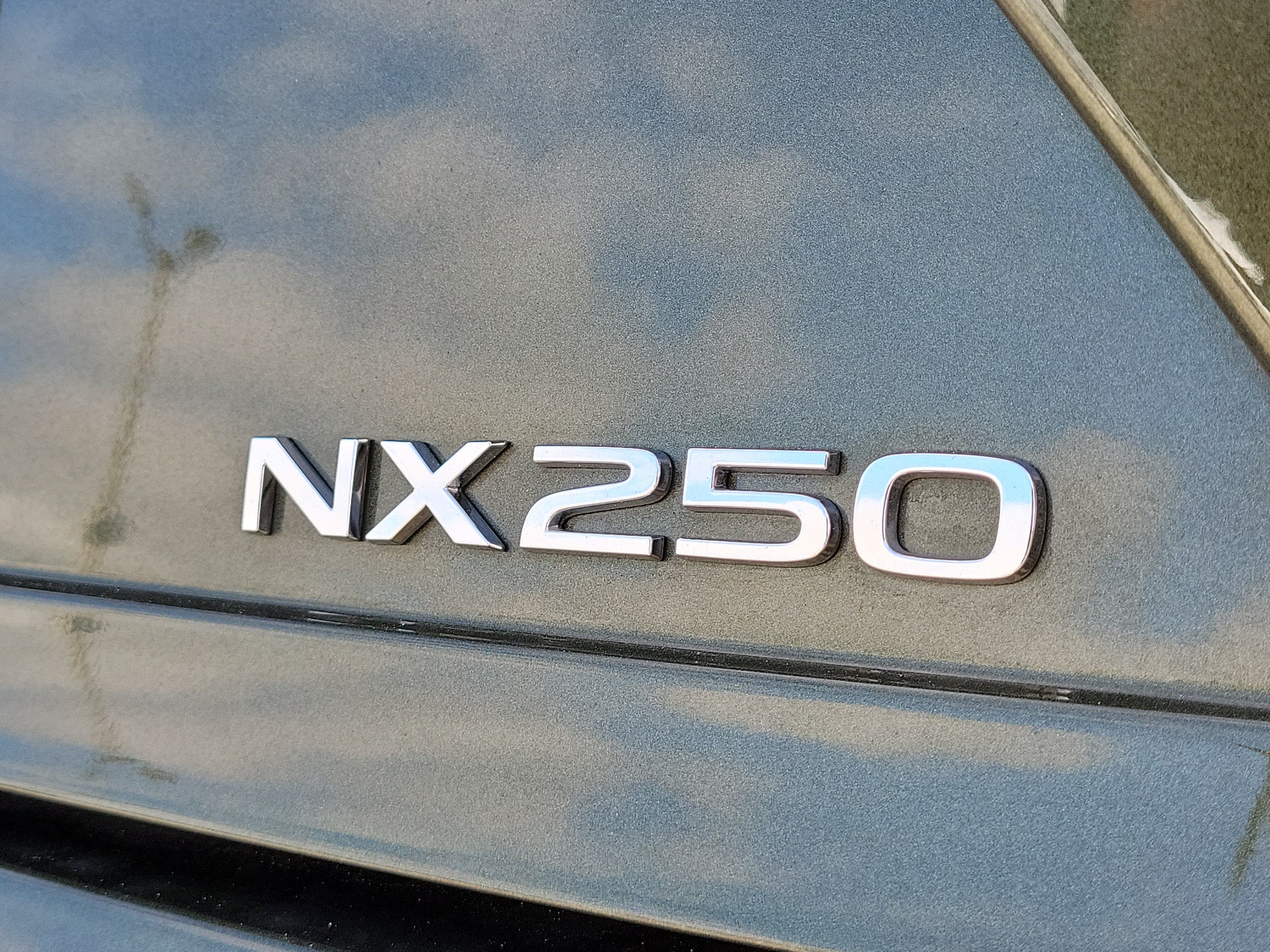 Used 2024 Lexus NX 250 FWD w/ Towing Package (2000 Lbs) image 11